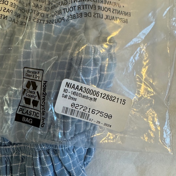 NIA Salt Dress - Medium - Picture 6 of 6